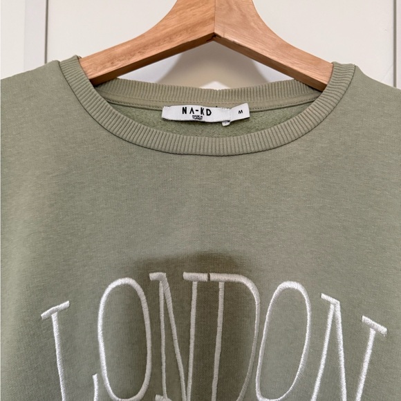 Green 'London' Sweatshirt - Picture 8 of 13